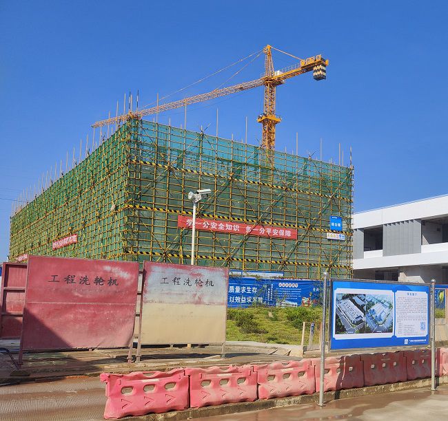 金橋市場三期項目(A地塊)綜合樓工程。吳泳錦 攝（修圖）.jpg